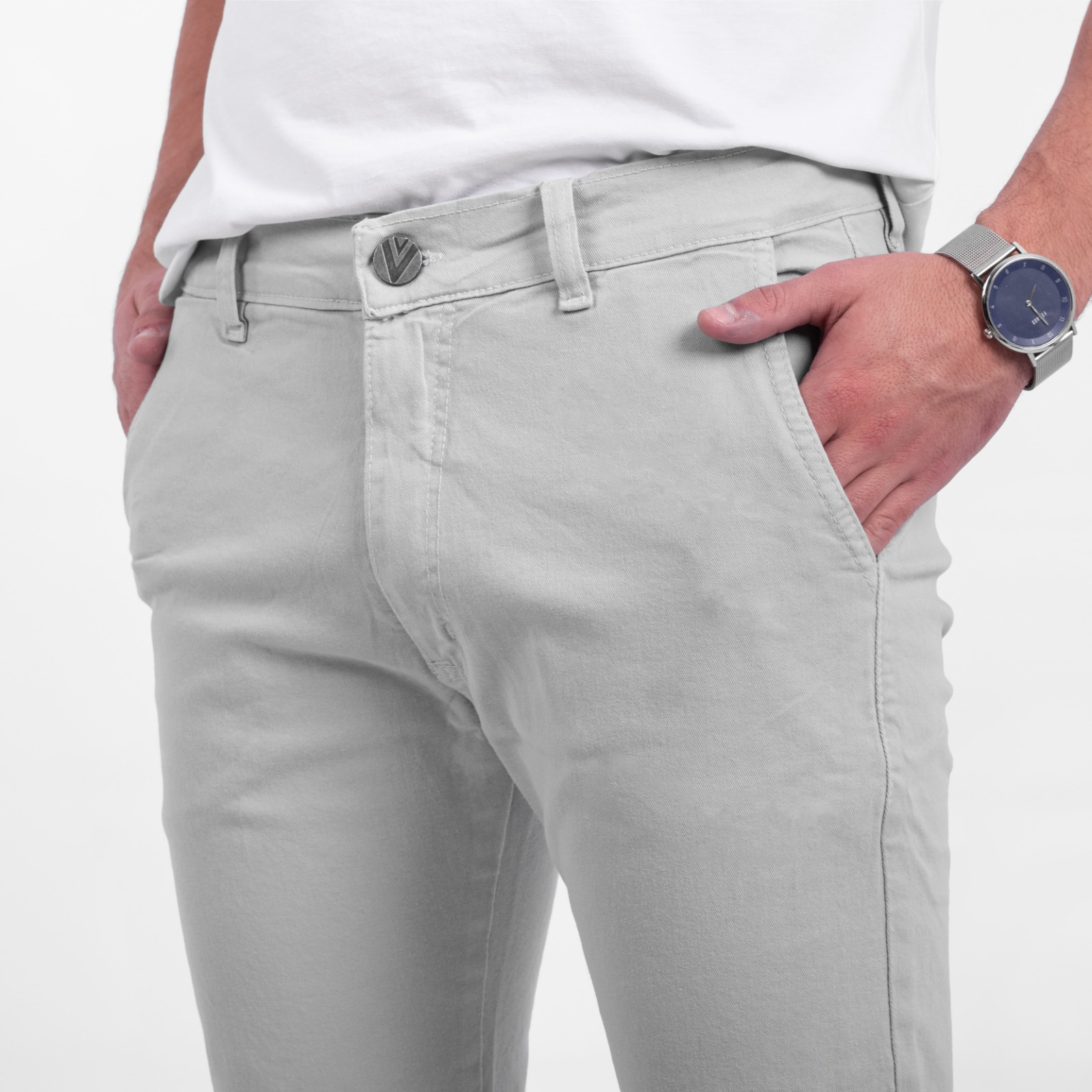 Alternative view of PANTALÓN CHINO GRIS REGULAR