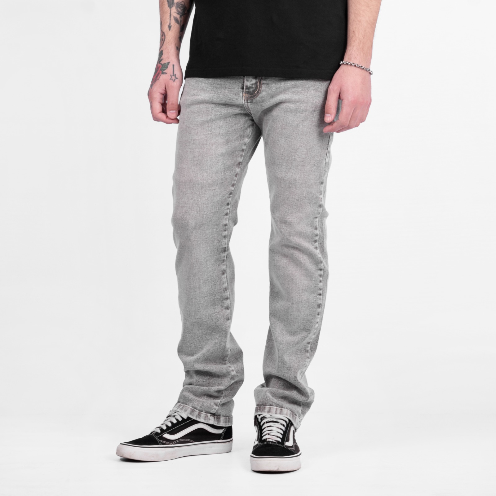 LOGAN SKINNY FIT